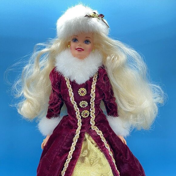 Holiday Barbie 1996 HAPPY‎ HOLIDAY DOLL #15646 Burgundy Gold Vintage Christmas - Picture 1 of 3